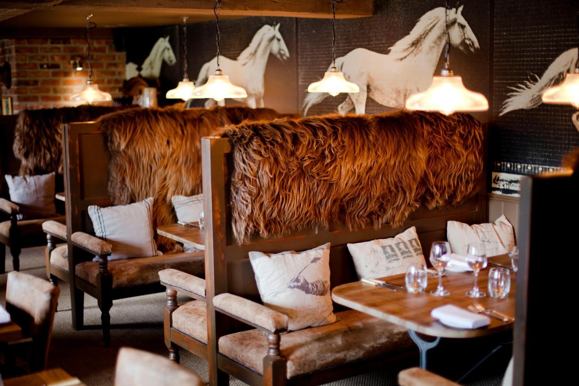 The White Horse Hotel Chilgrove Kültér fotó